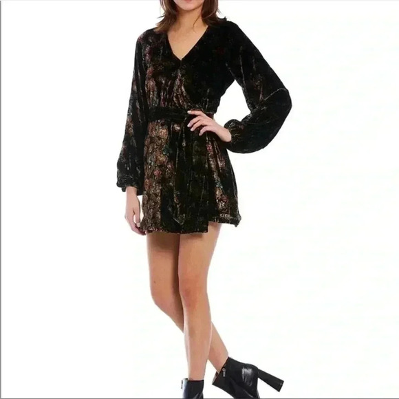 Chelsea & Violet Dresses & Skirts - Chelsea & Violet Velvet Wrap Dress